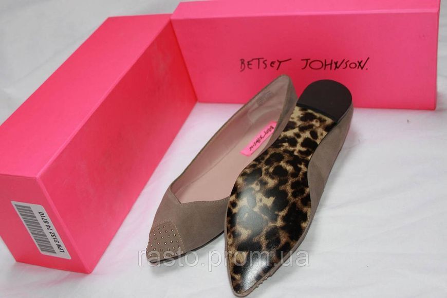 Бежевые замшевые балетки Betsey Johnson 37, 38, 39 535 фото
